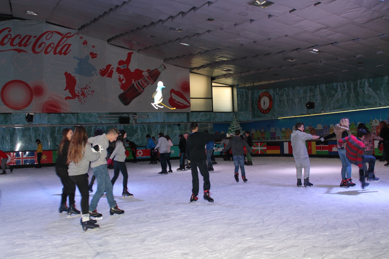 Sortida a patinar per celebrar Santa Claudina.